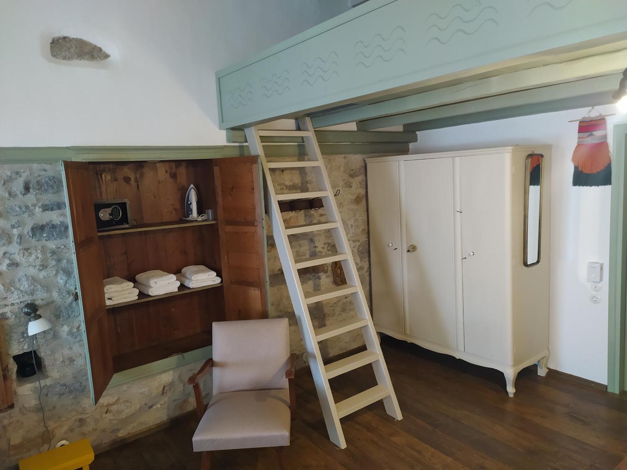 Latmos 1860 Villa Skala  Ruang foto